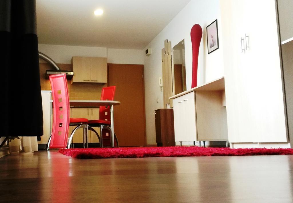 Lucas 10 Apartments Cluj-Napoca Bilik gambar