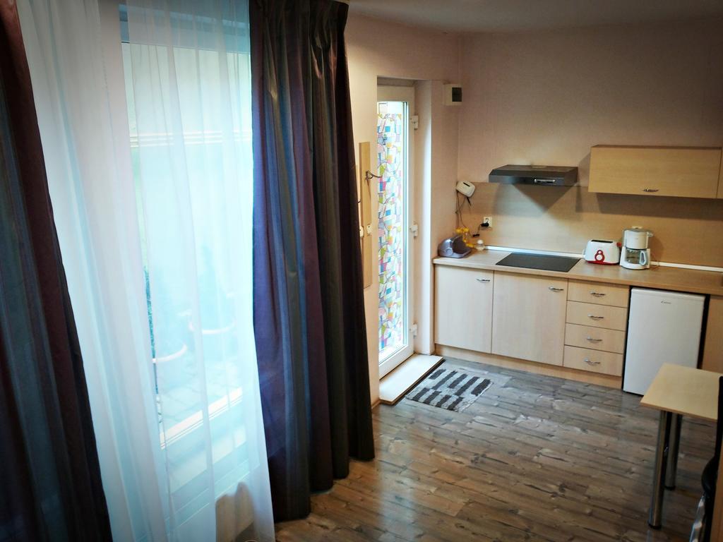 Lucas 10 Apartments Cluj-Napoca Luaran gambar